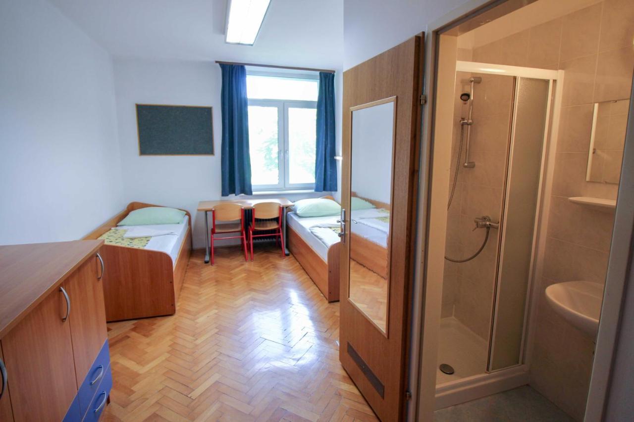 Dijaski Dom Bezigrad Ljubljana Hostel Kültér fotó